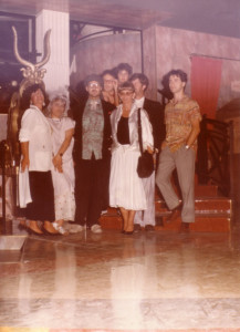 Il dopo Grand Hotel alla Baia Imperiale: Manuela Fabbri, Renata Sukupova, Roberto D’Agostino, Pier Pierucci, Adele Corazza, Moreno Neri e Stefano Tonti