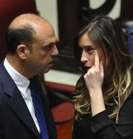 Il ministro Boschi e Alfano (con mezzo governo Renzi) al Meeting di Rimini