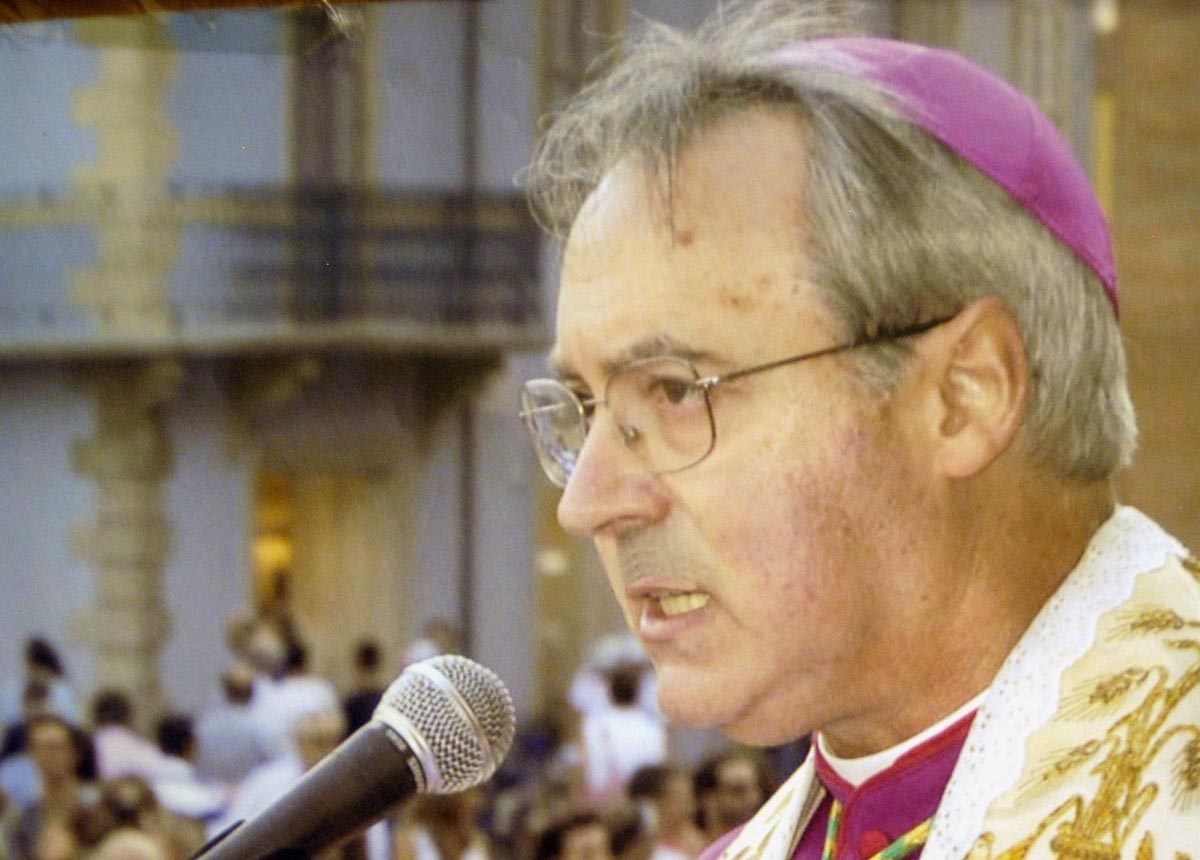 Corpus Carim: il vescovo tuona sulla banca