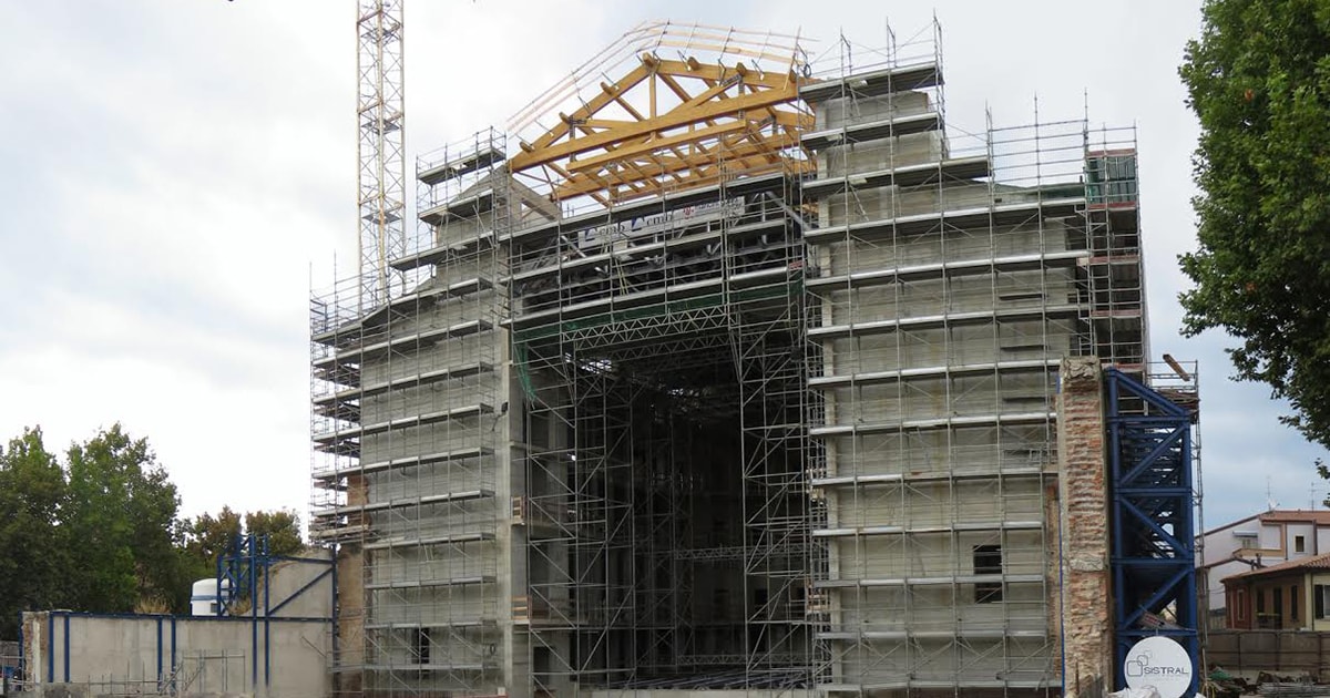 Salvate il Teatro Galli