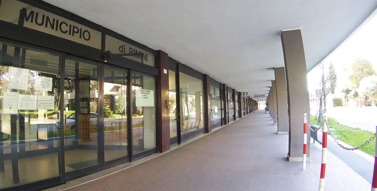 Una Rosaspina… dalle uova d’oro: 811mila euro l’anno per 7mila mq di uffici comunali