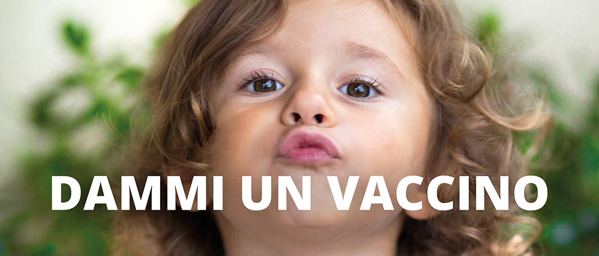 I no vax si attaccano al tram