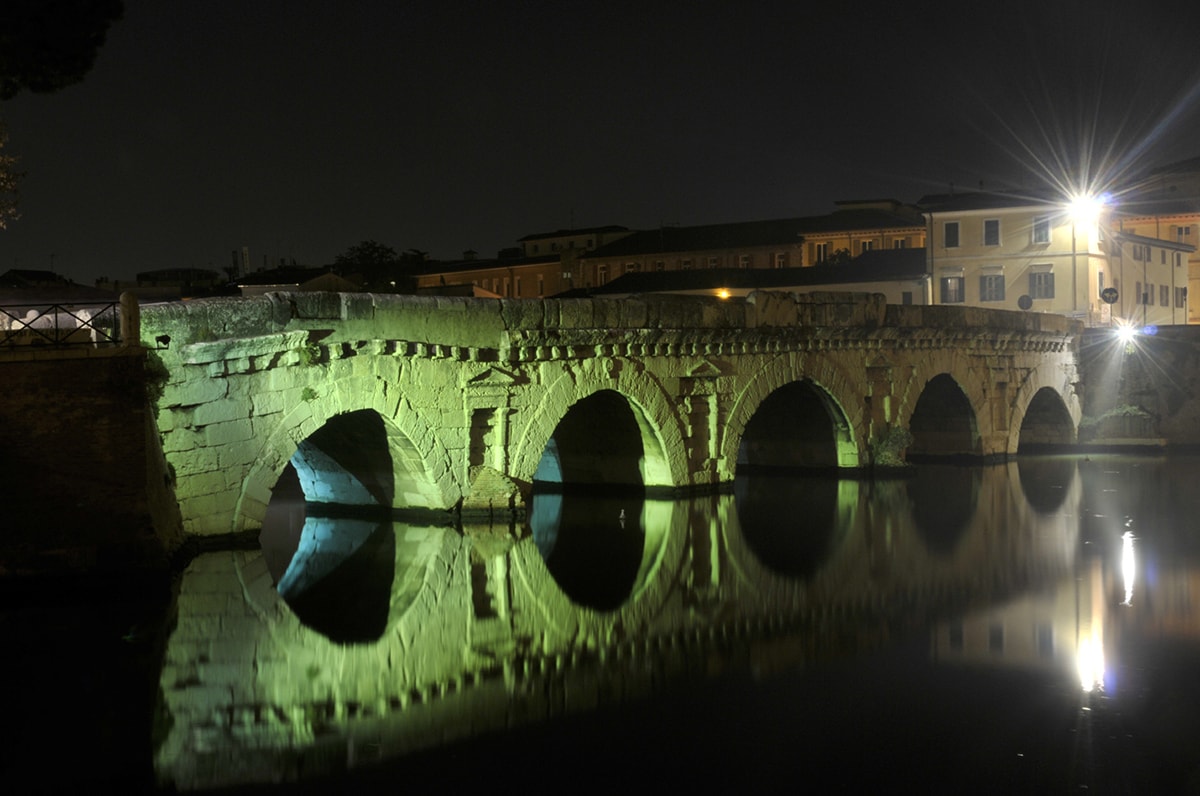 I monumenti simbolo di Rimini: la seconda “visita” tocca il ponte di Augusto e Tiberio