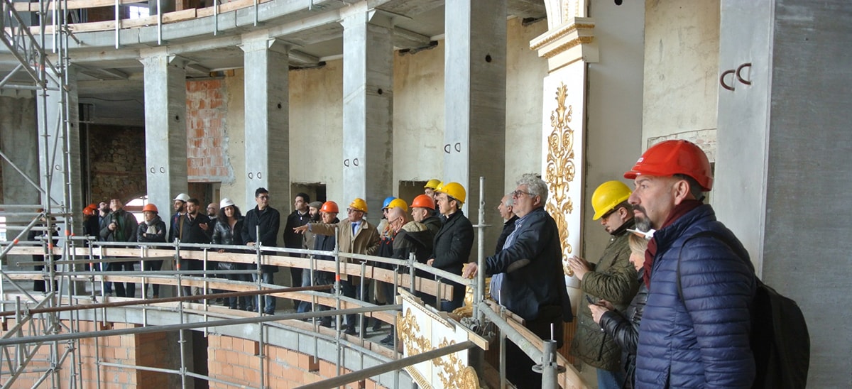 Teatro Galli: contenzioso con l’appaltatore, il Comune sgancia 324 mila euro