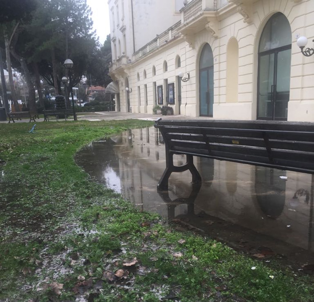 Iat di Marina centro: uno spettacolo indegno per la “capitale del turismo”