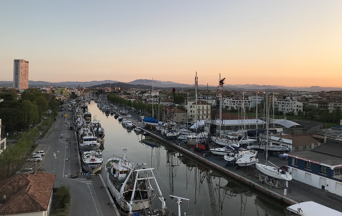 Gioenzo Renzi: “Un tunnel sottomarino per collegare Piazzale Boscovich alla Darsena”