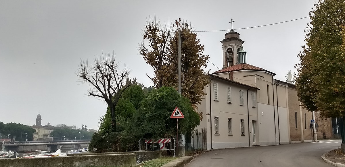 Nella fascia di tutela fluviale anche la canonica della chiesa Madonna della Scala