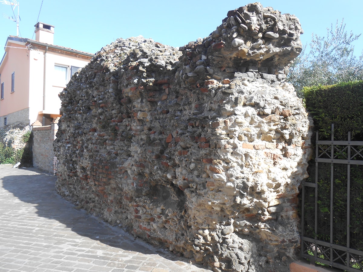 Le terze mura medievali a mare di Rimini e del Borgo di San Giuliano