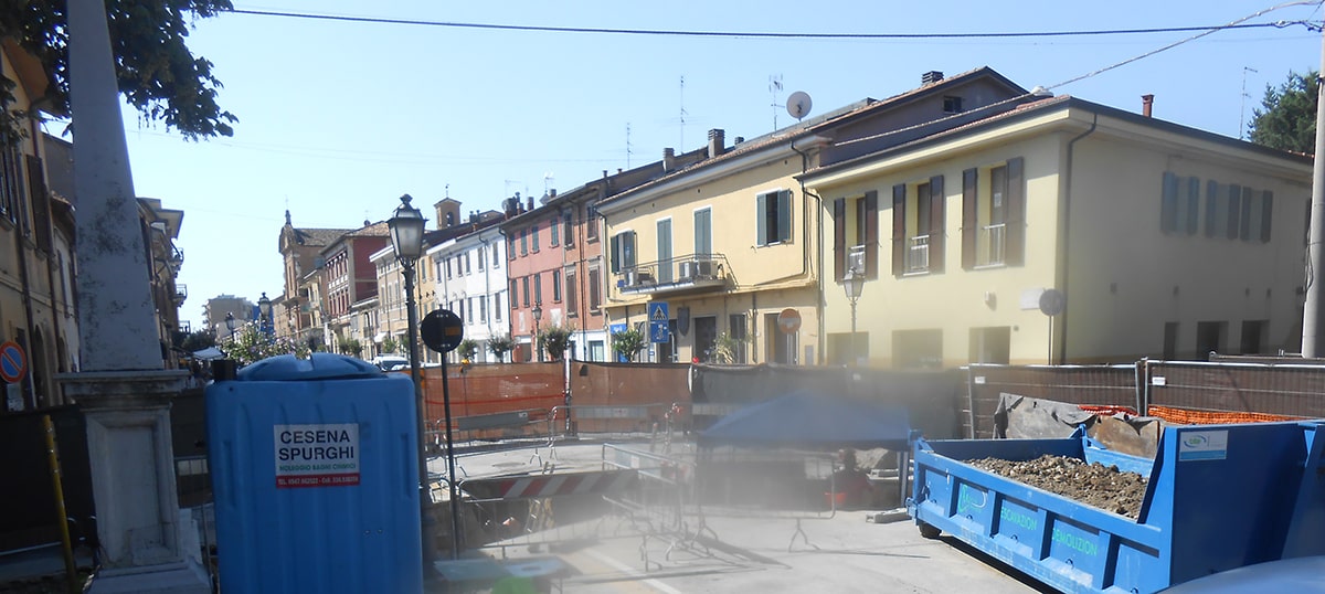 Il ponte davanti all’Arco d’Augusto: gli scavi in corso e i beni culturali di Rimini