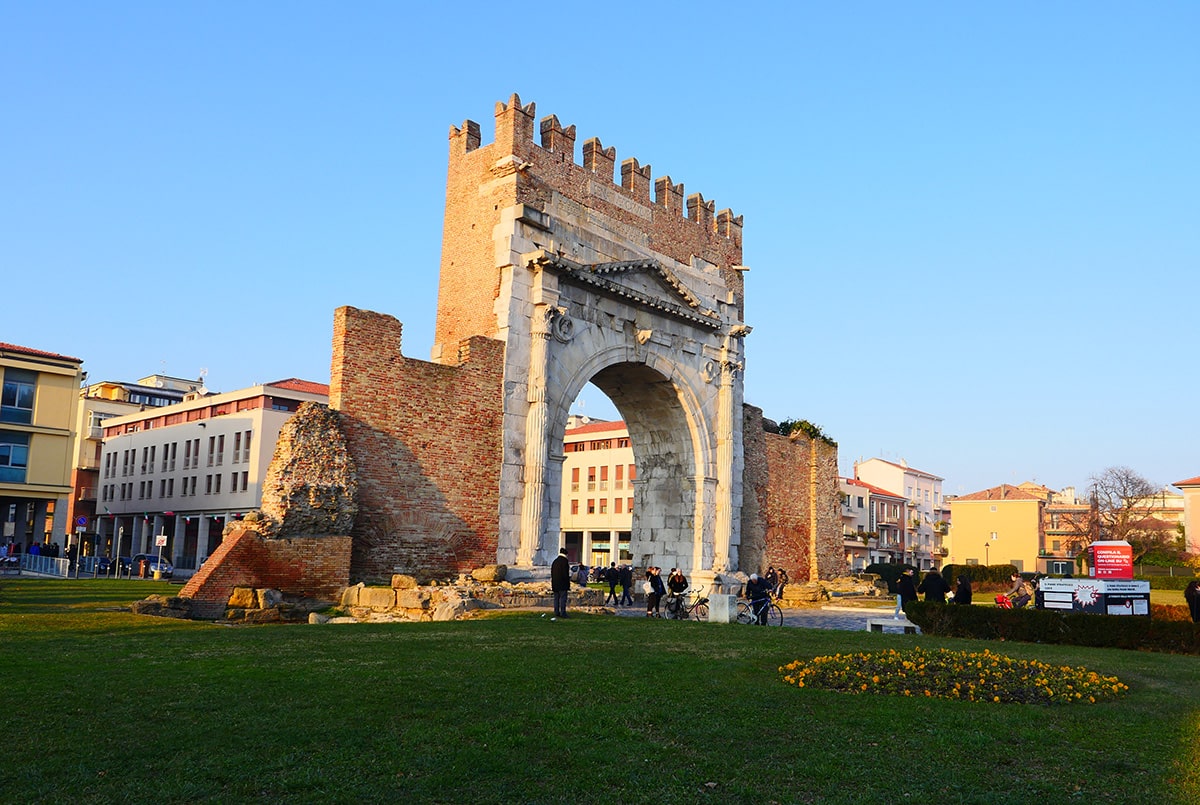 Cosa manca a Rimini per dirsi davvero “romandìola”?