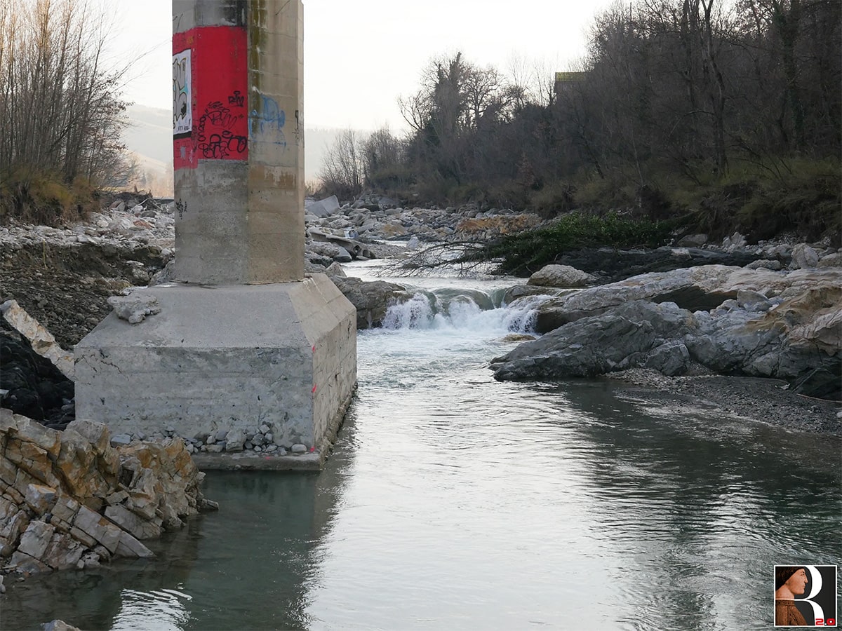 Ecco come si presentano le pile del ponte di Verucchio