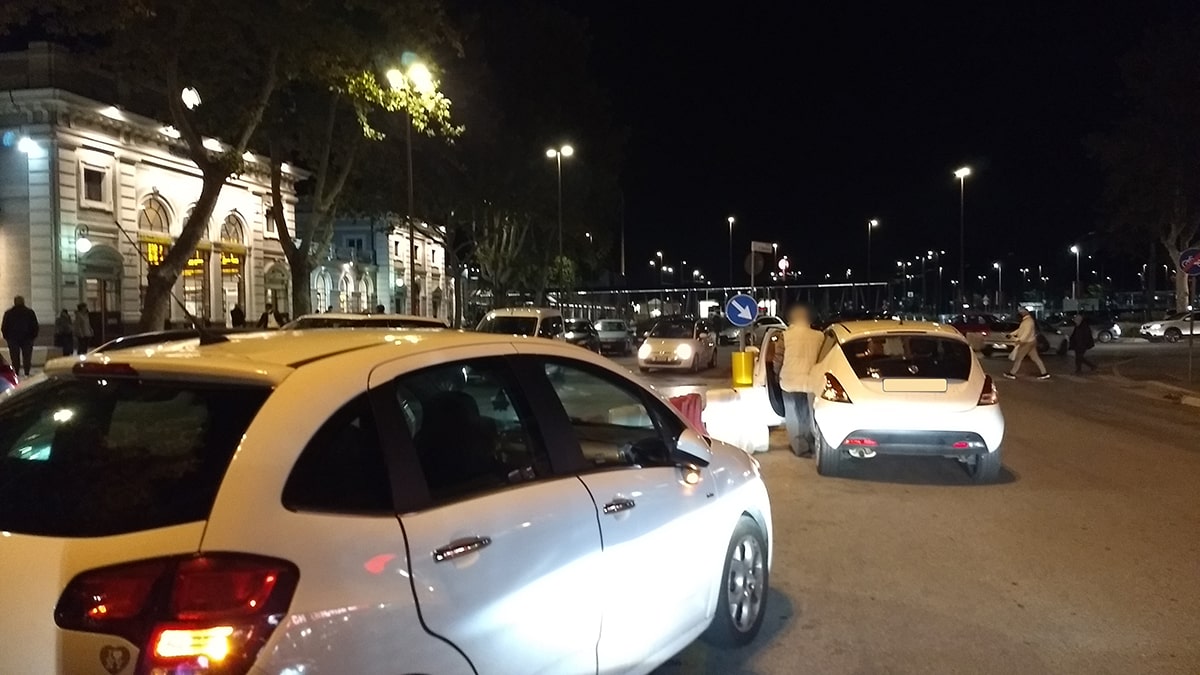 Caos stazione: traffico in tilt grazie alla nuova riorganizzazione dell’area
