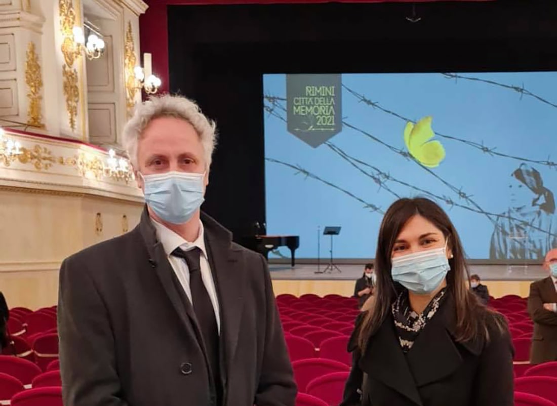Ufficio reclami a 5 stelle: riappare Giulia Sarti e la base la impallina