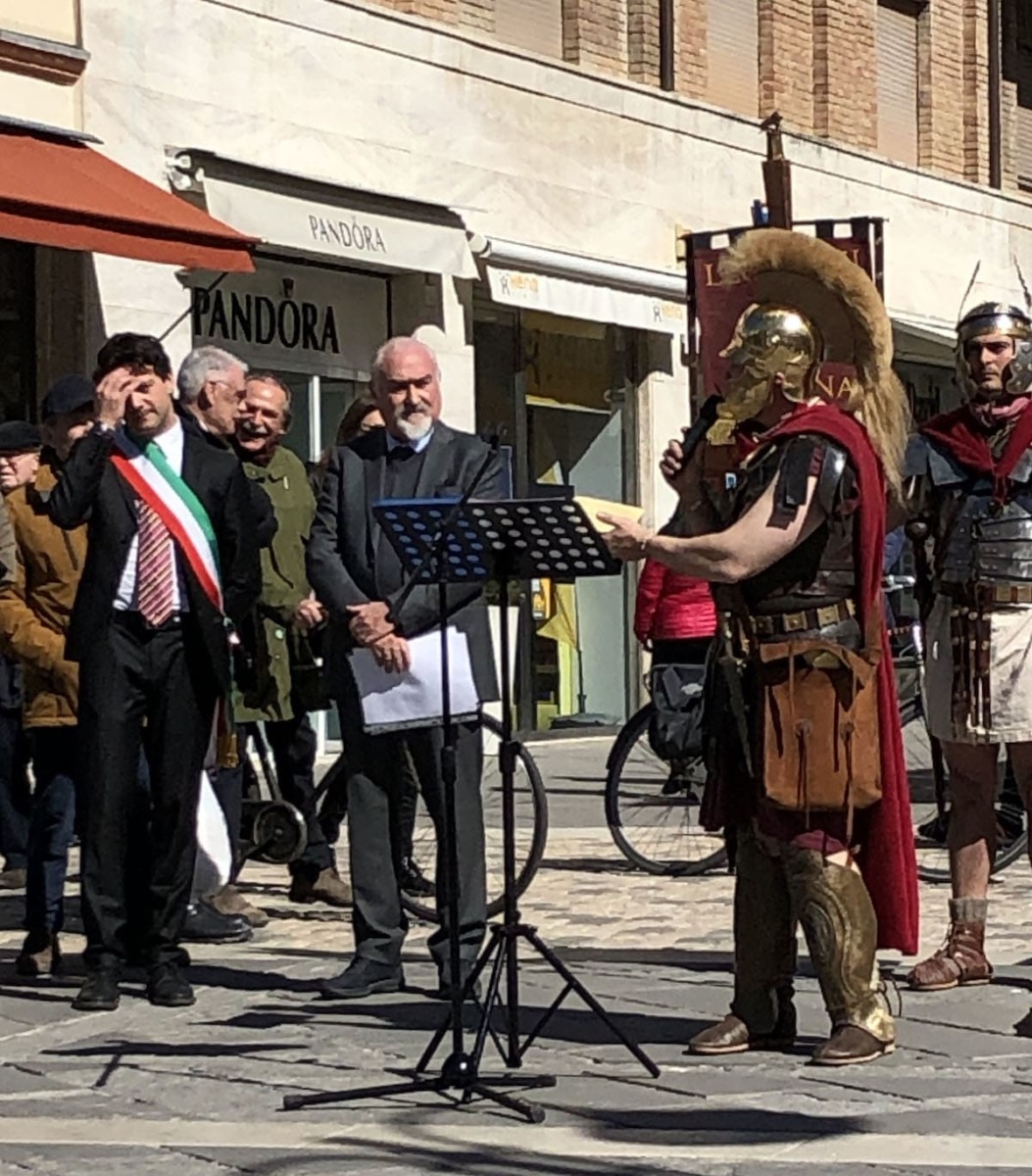 Il coordinatore di Aries: «Cesare deve tornare nell’antico Foro»