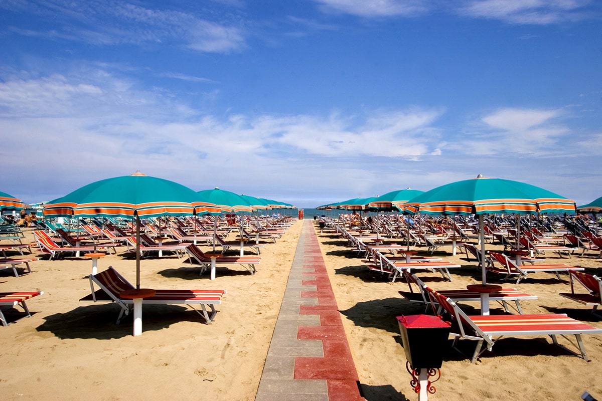 Il nuovo Piano spiaggia fa marcia indietro sugli accorpamenti