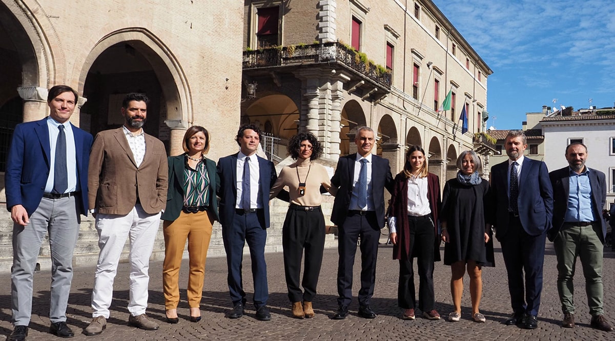 Jamil vara una giunta più costosa, che premia i non eletti e parte con alcune mine già innescate
