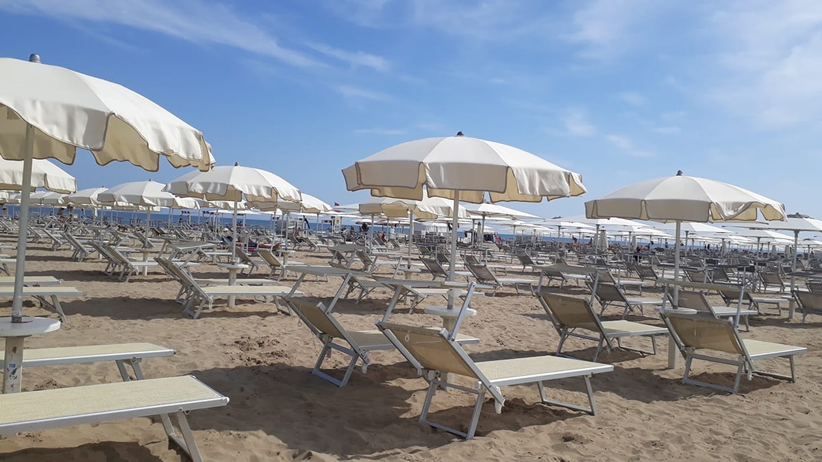 Il capoluogo perde colpi sul turismo? «Rimini ha fatto enormi passi avanti». Intervista a Valeria Guarisco