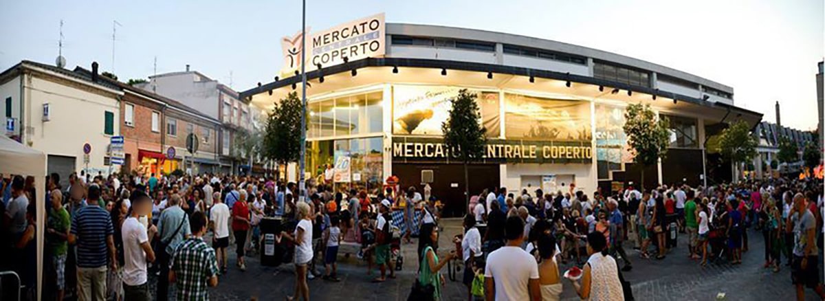 Il Comune presenta il conto salato al Consorzio del mercato coperto che si difende in Cassazione