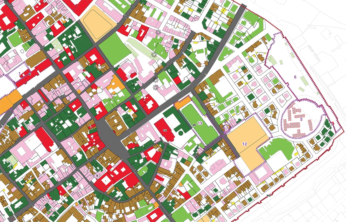 Cosa prevedono gli strumenti urbanistici su anfiteatro romano e trasferimento del Ceis
