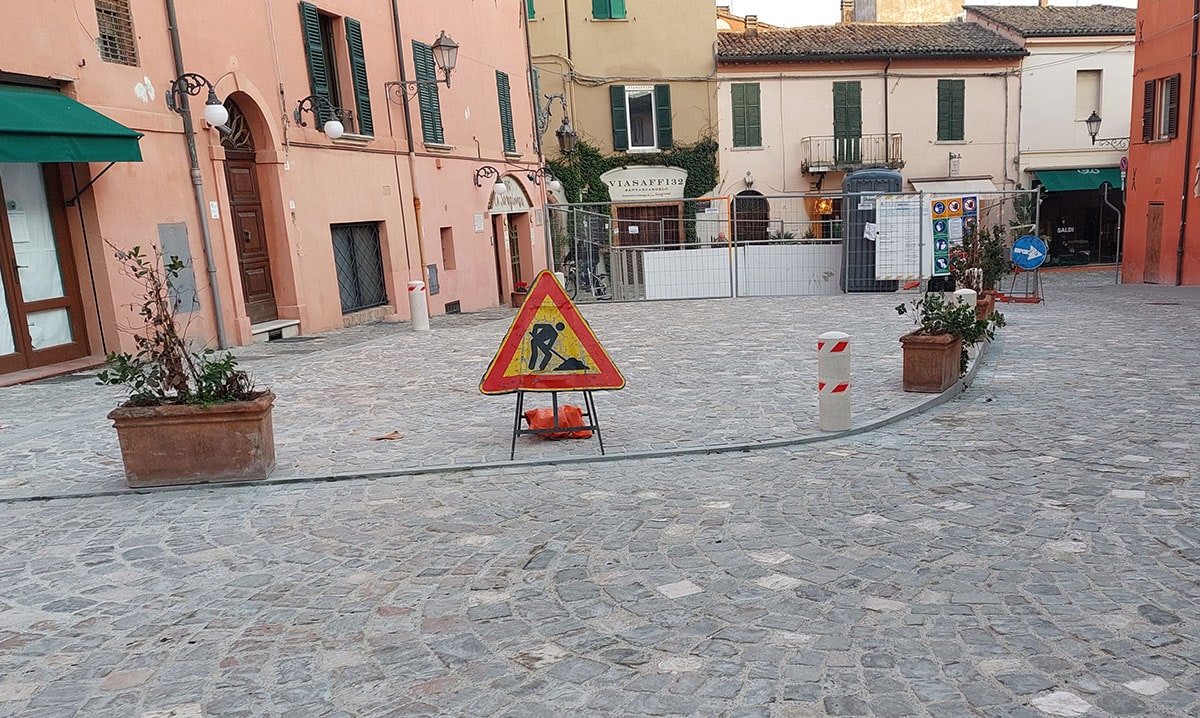 Santarcangelo: l’accordo della discordia e il muro “fantasma” che viene demolito